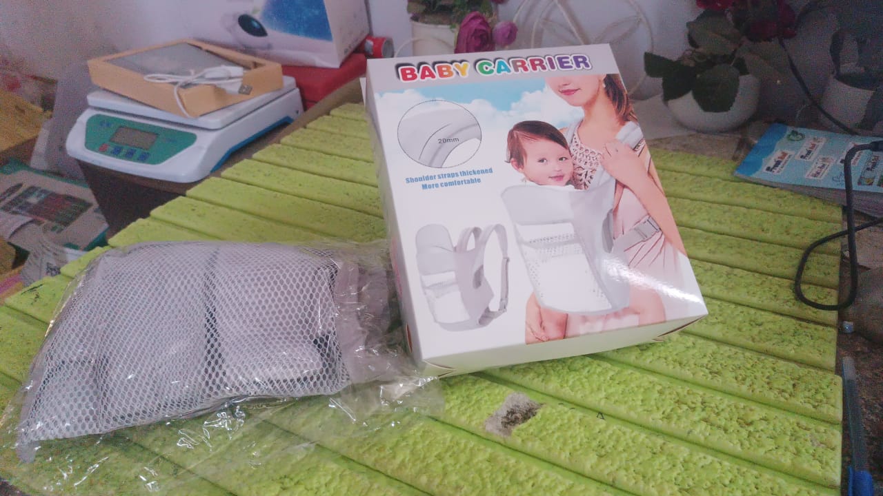 Ergonomic Baby Carrier Bag / Baby Holder Carrier (1 pc) Ergonomic Baby Carrier Bag / Baby Holder Carrier (1 pc)